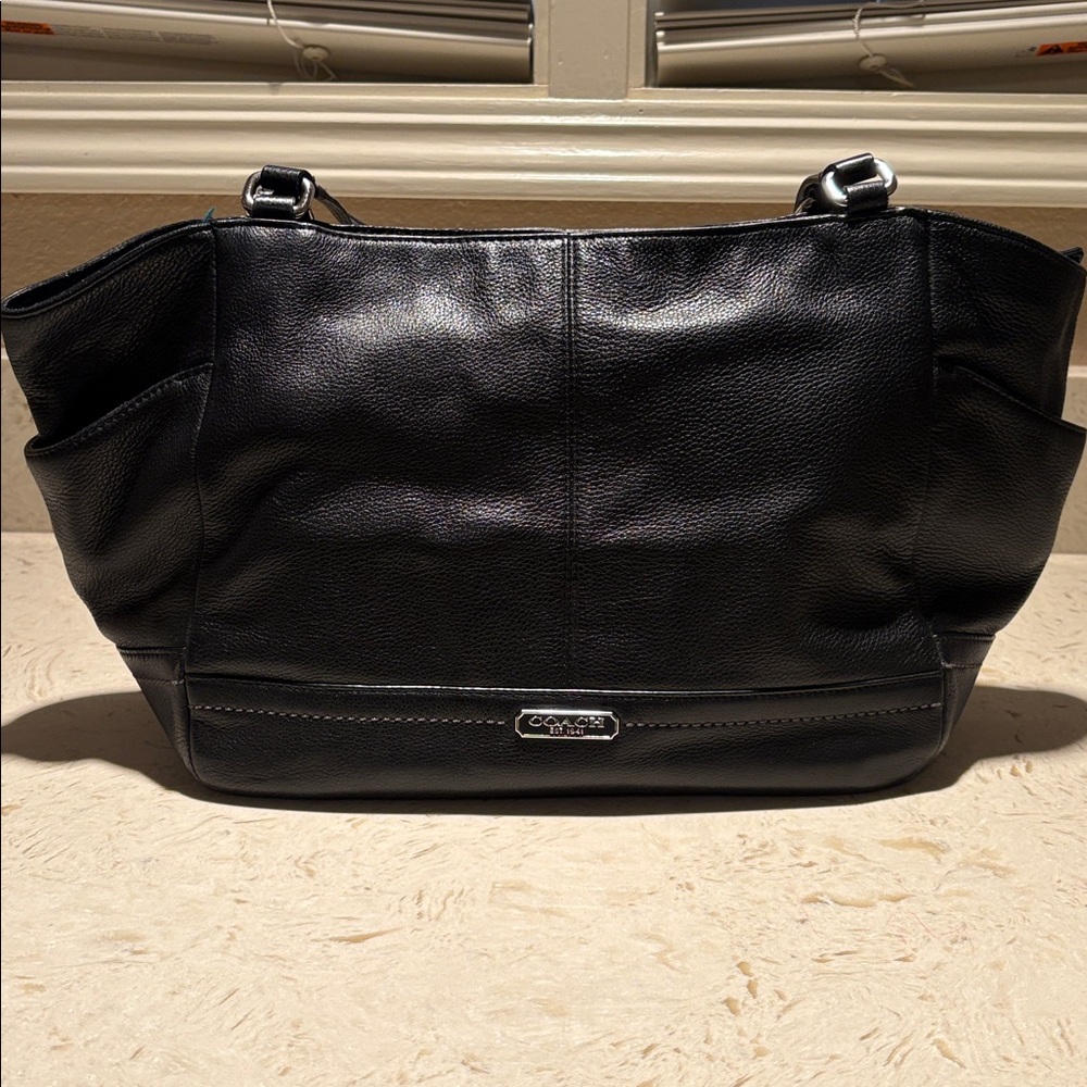Coach Black Leather Shoulder Bag